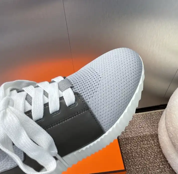 hype Hermes Casual Shoes