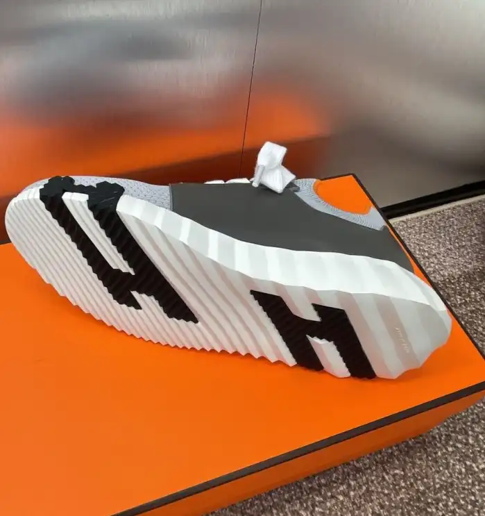 hype Hermes Casual Shoes