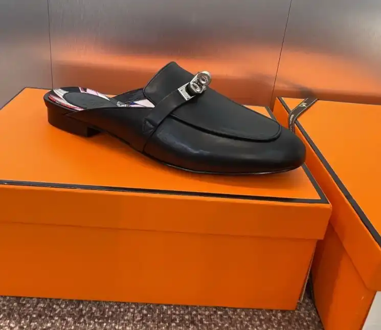 hype Hermes Slippers