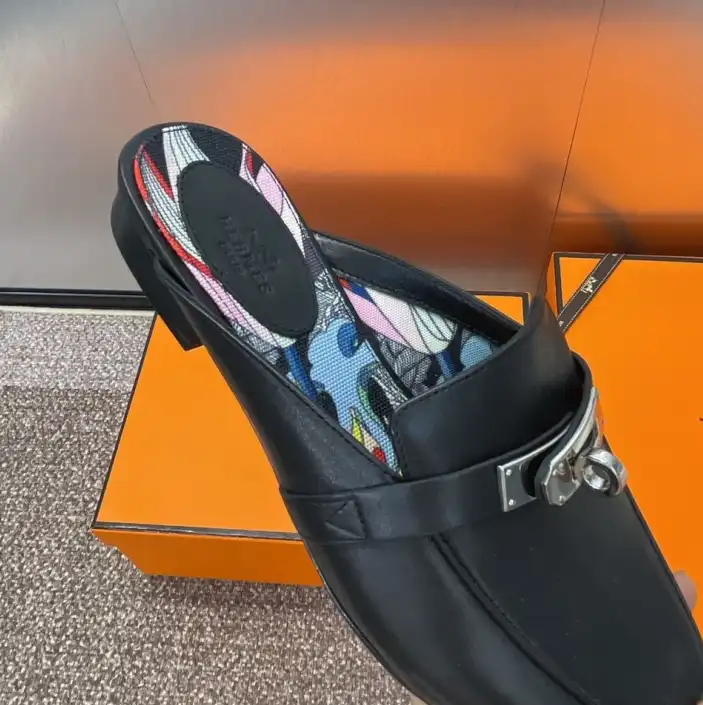 hype Hermes Slippers