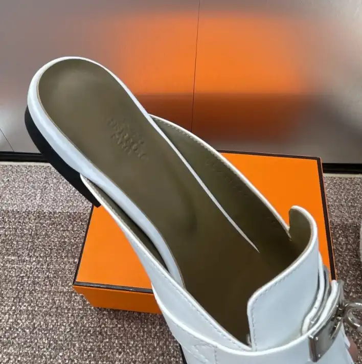 hype Hermes Slippers