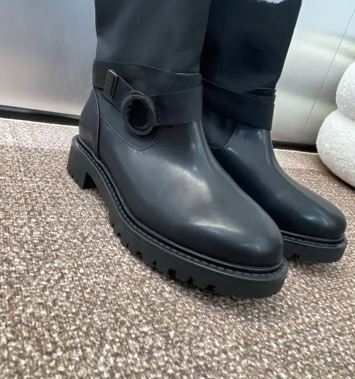 hype Christian Dior Boots