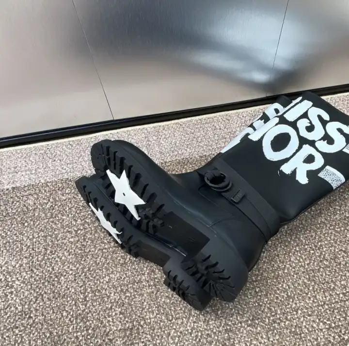 hype Christian Dior Boots