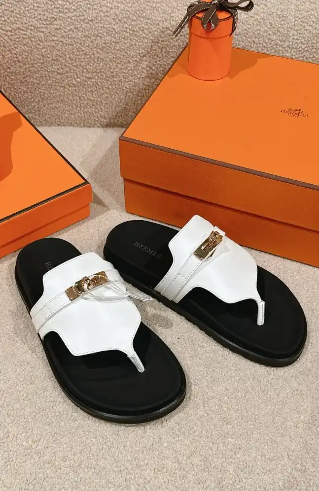 hype Hermes Slippers