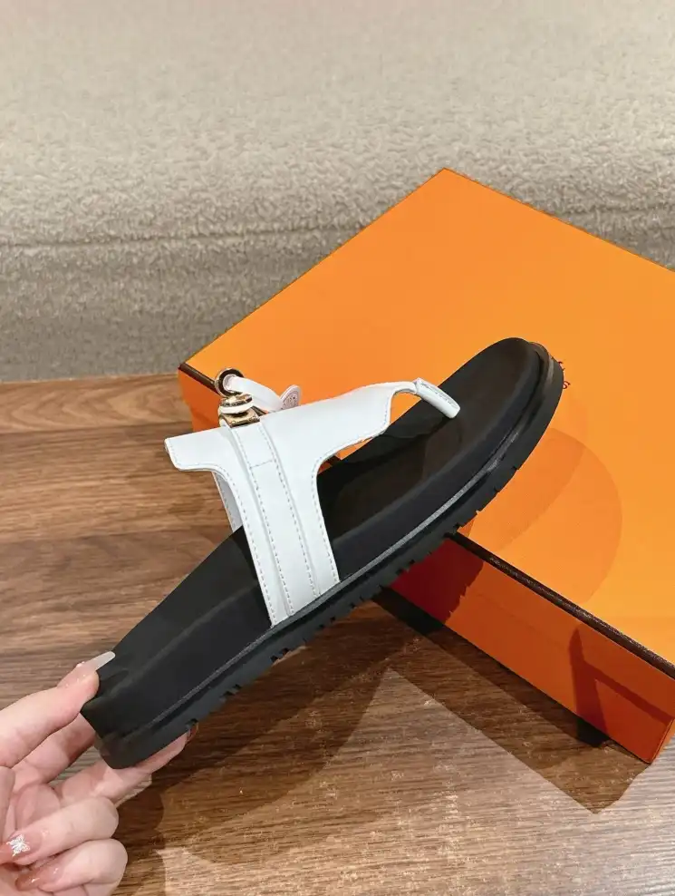 hype Hermes Slippers