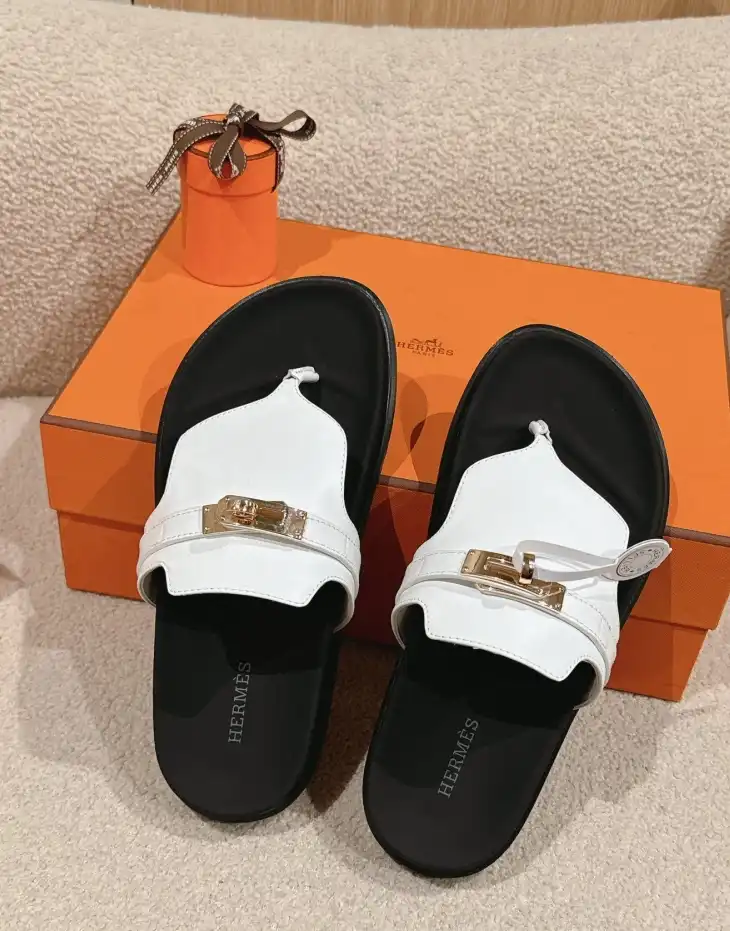 hype Hermes Slippers