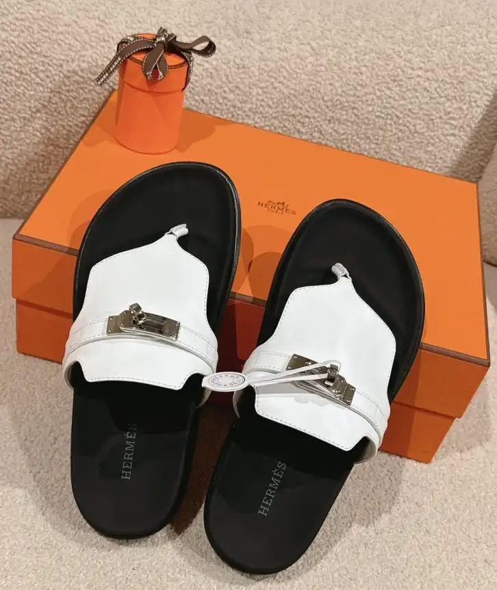 hype Hermes Slippers