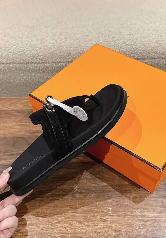 hype Hermes Slippers