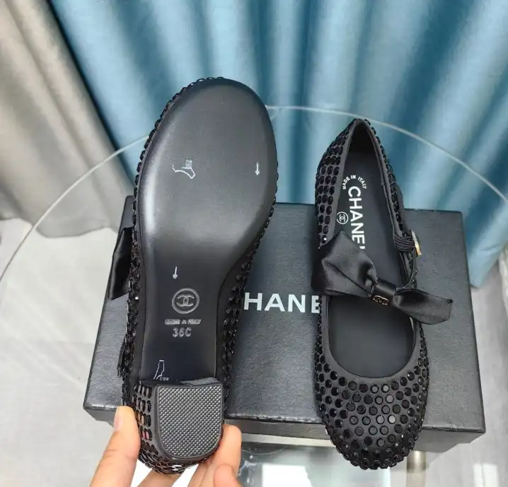 hype Chanel High Heels