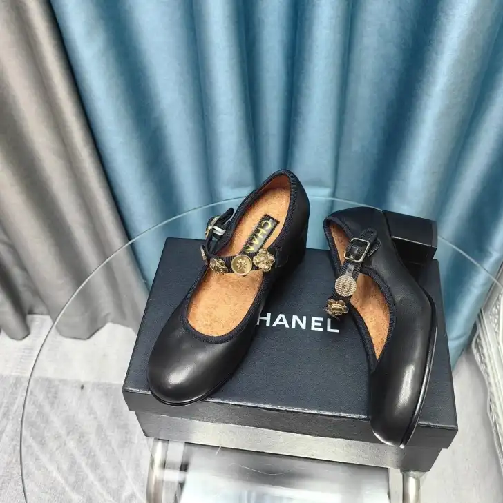 hype Chanel High Heels