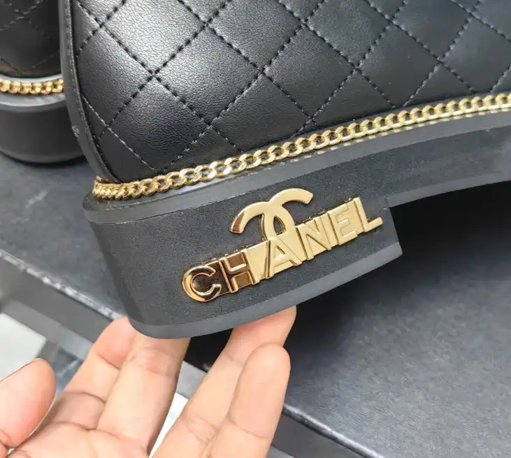 hype Chanel Boots