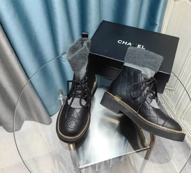 hype Chanel Boots