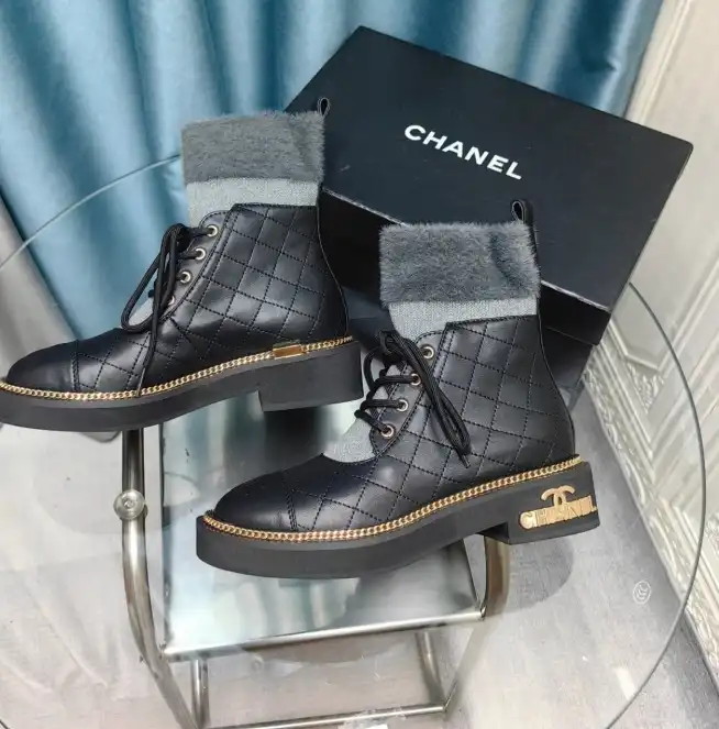 hype Chanel Boots