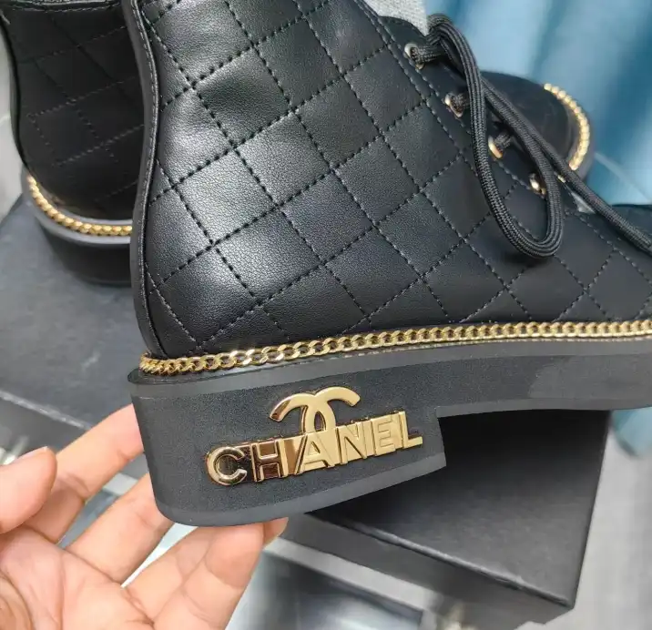 hype Chanel Boots