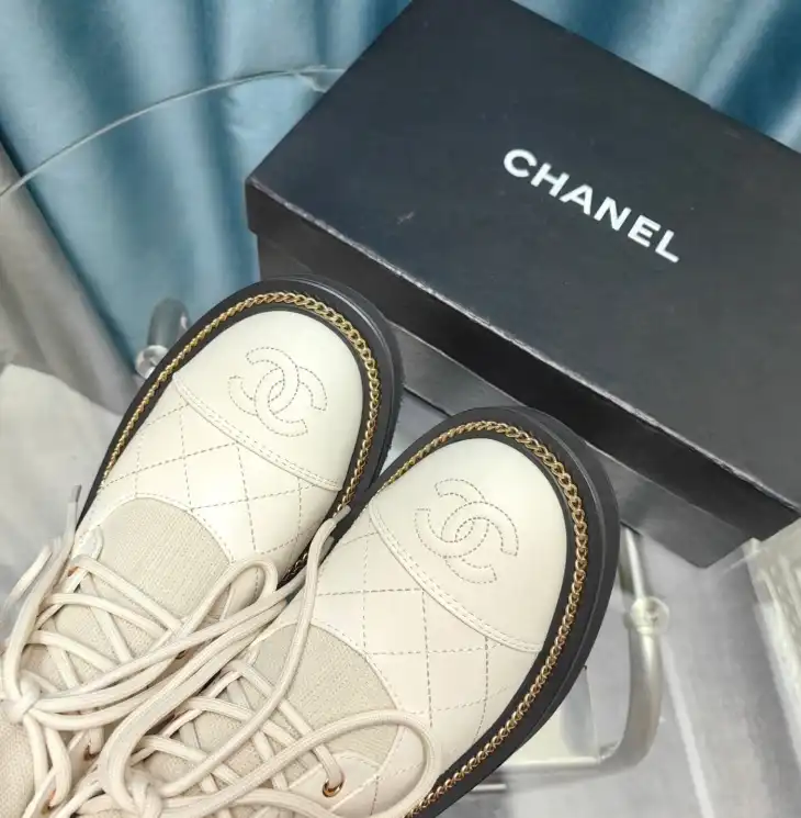 hype Chanel Boots