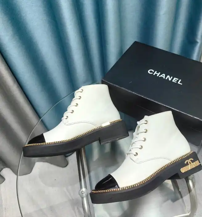 hype Chanel Boots