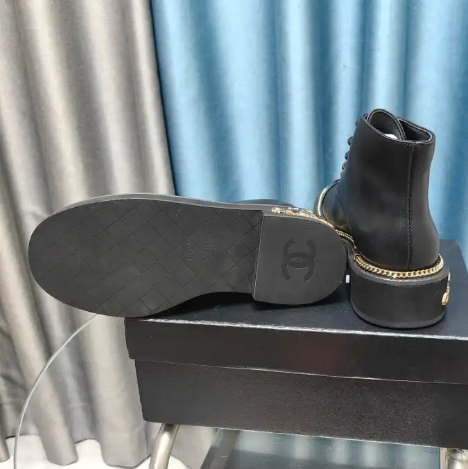 hype Chanel Boots