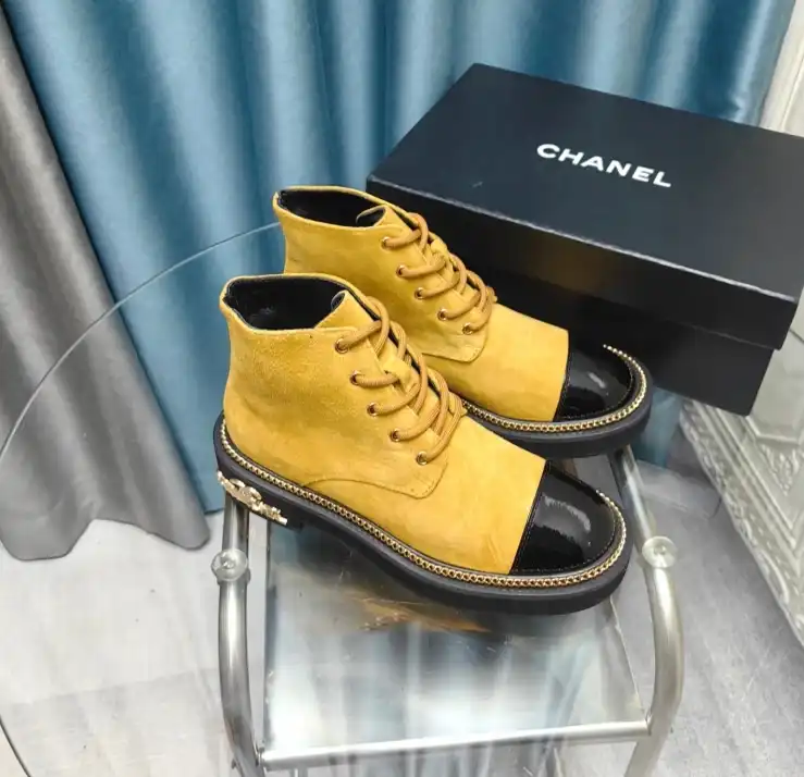 hype Chanel Boots