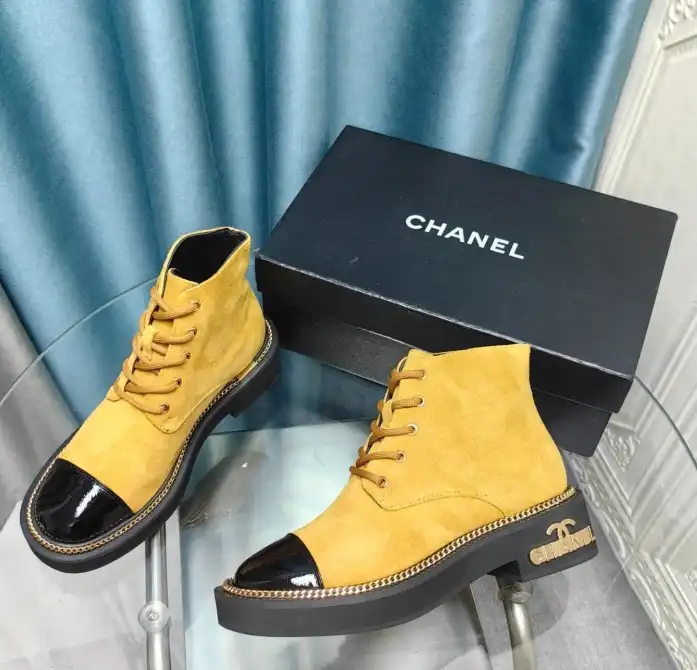 hype Chanel Boots