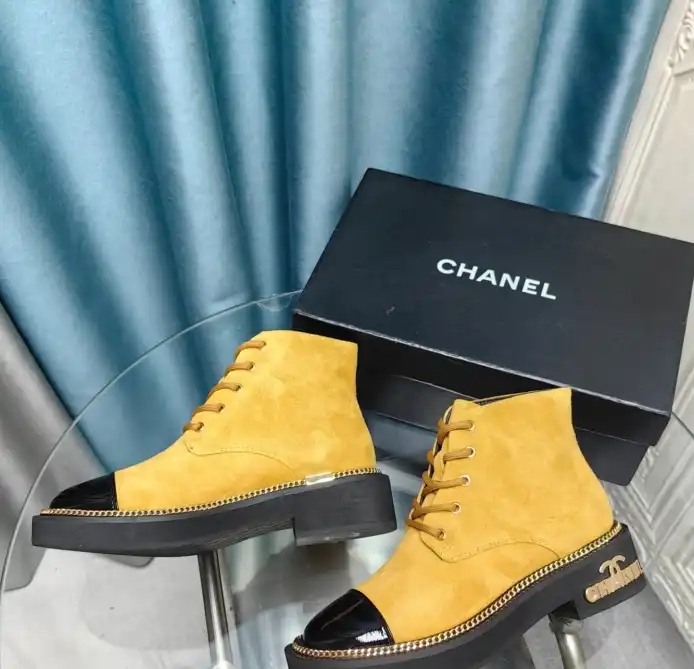 hype Chanel Boots