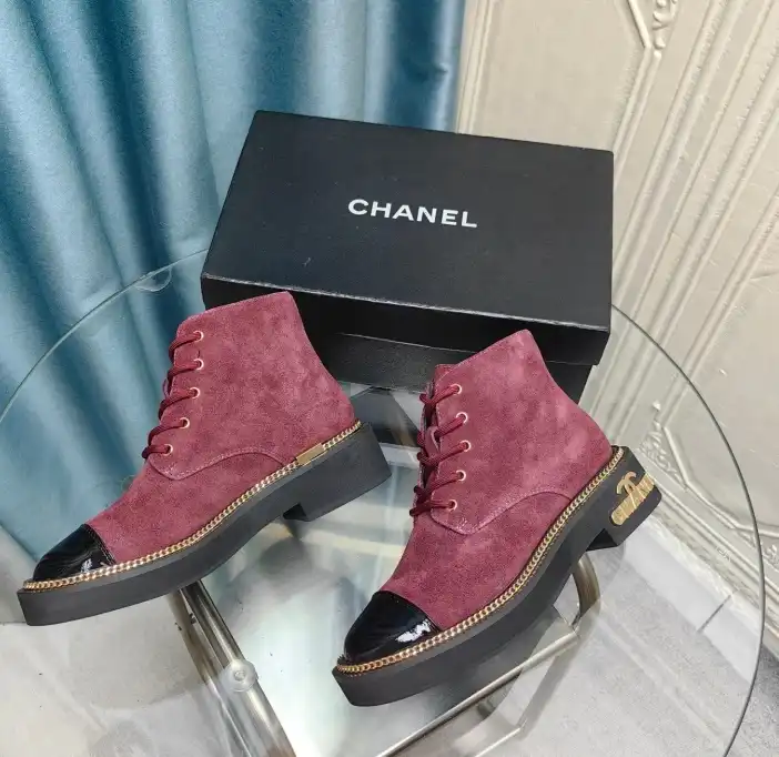 hype Chanel Boots