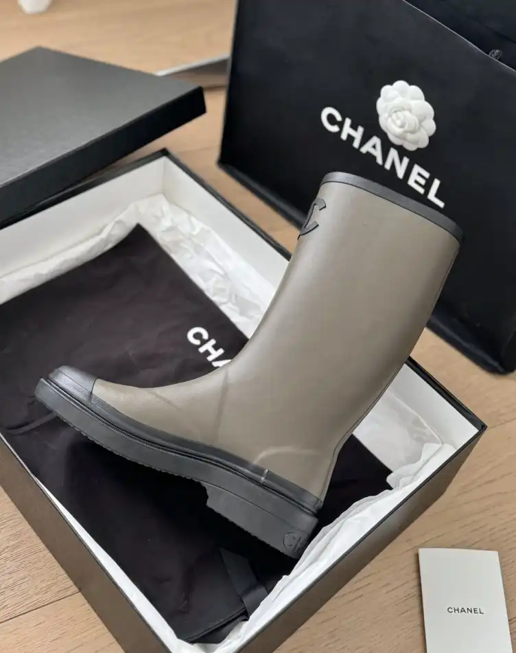 hype Chanel Boots