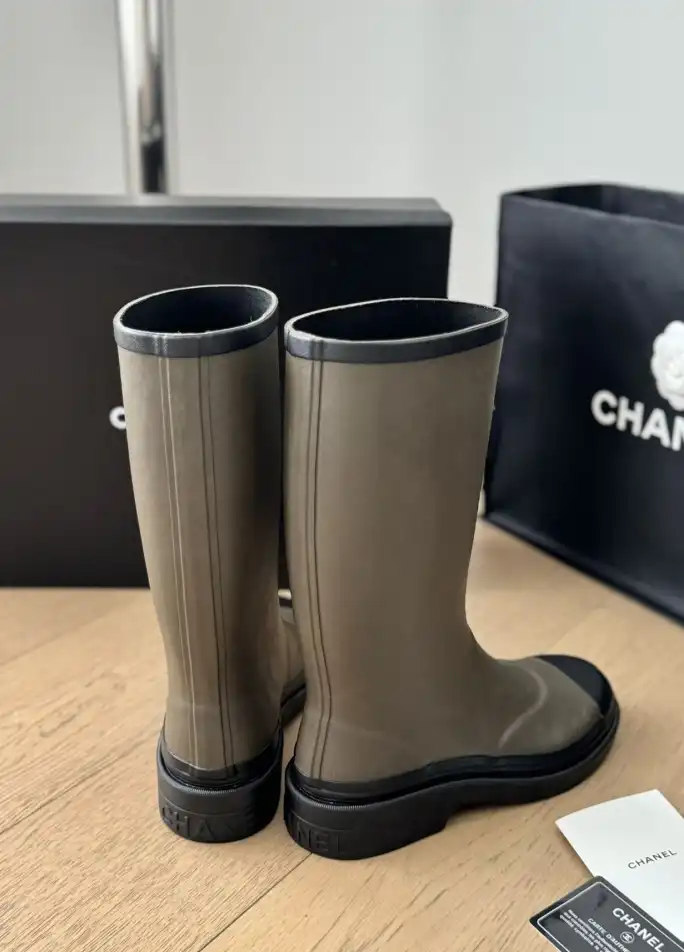 hype Chanel Boots