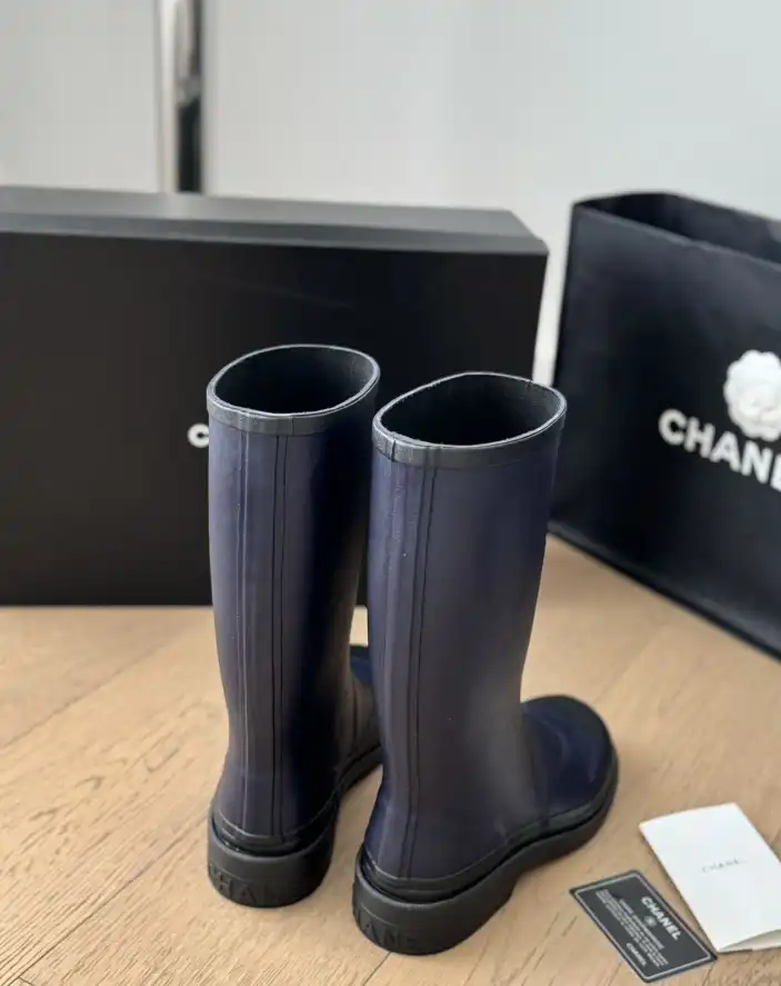 hype Chanel Boots