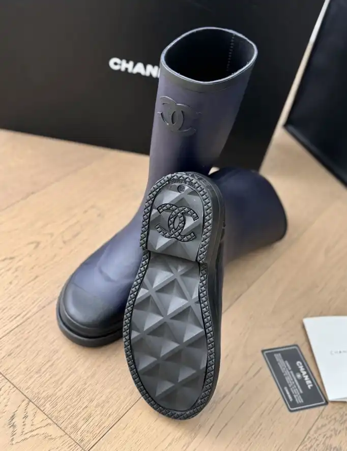 hype Chanel Boots