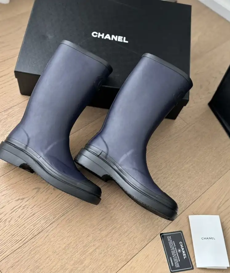 hype Chanel Boots