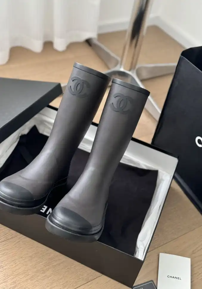 hype Chanel Boots