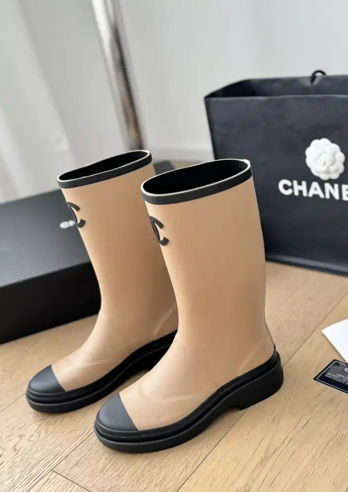 hype Chanel Boots