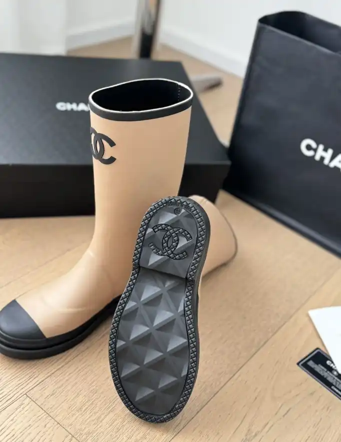 hype Chanel Boots