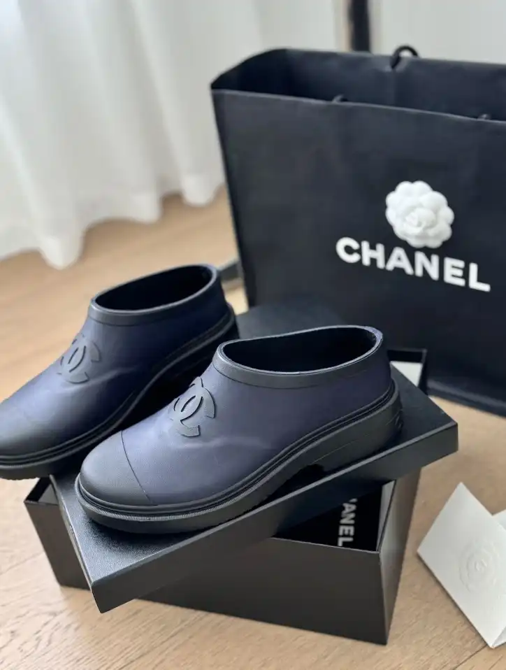 hype Chanel Boots