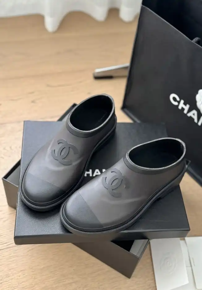 hype Chanel Boots