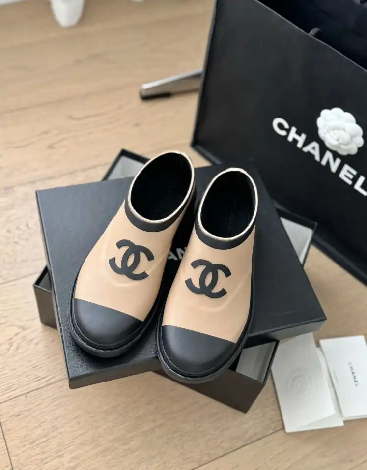 hype Chanel Boots