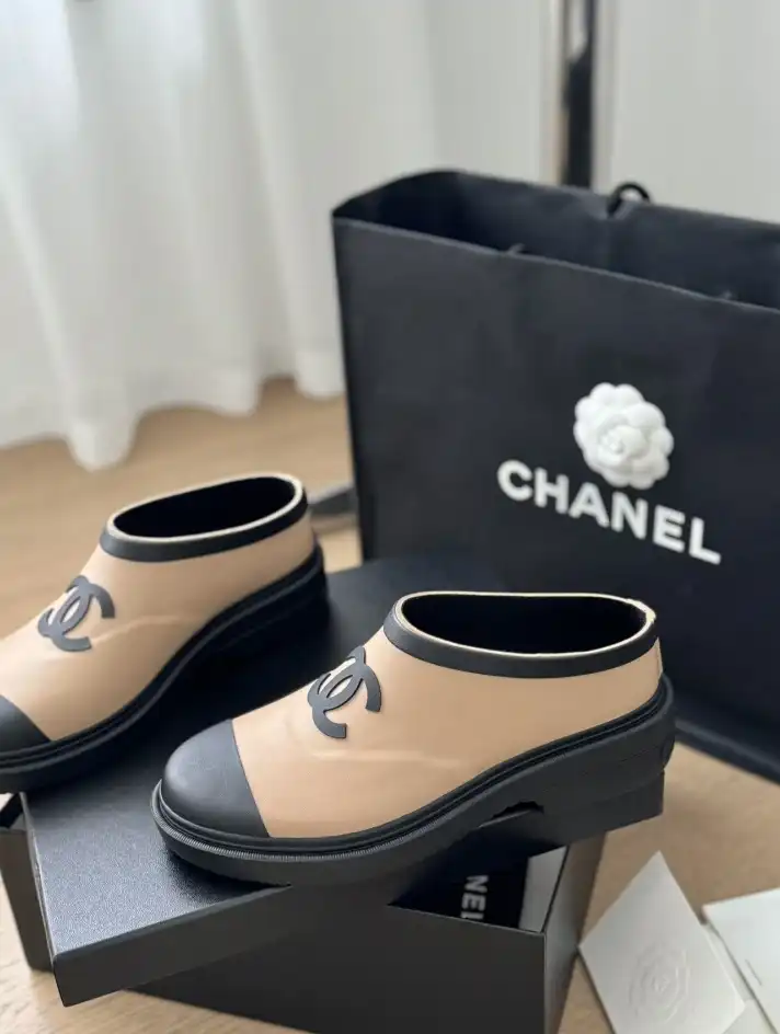 hype Chanel Boots