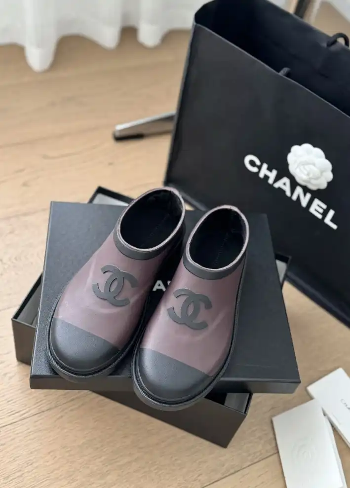 hype Chanel Boots