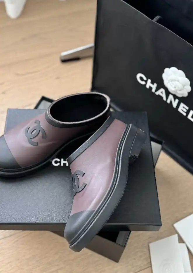 hype Chanel Boots