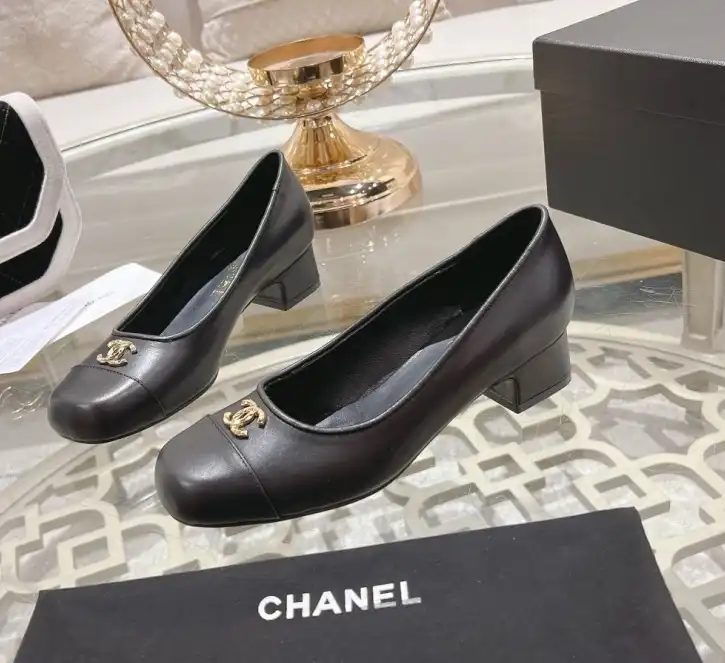 hype Chanel High Heels