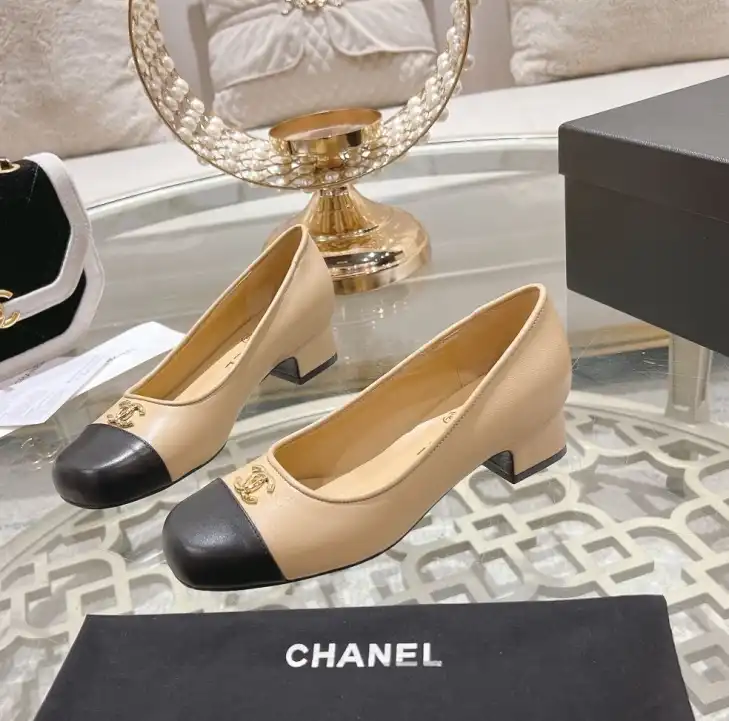 hype Chanel High Heels