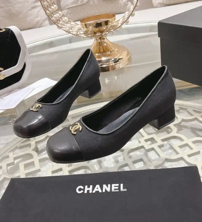 hype Chanel High Heels