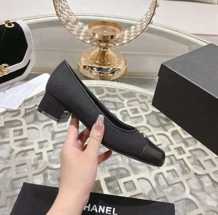 hype Chanel High Heels