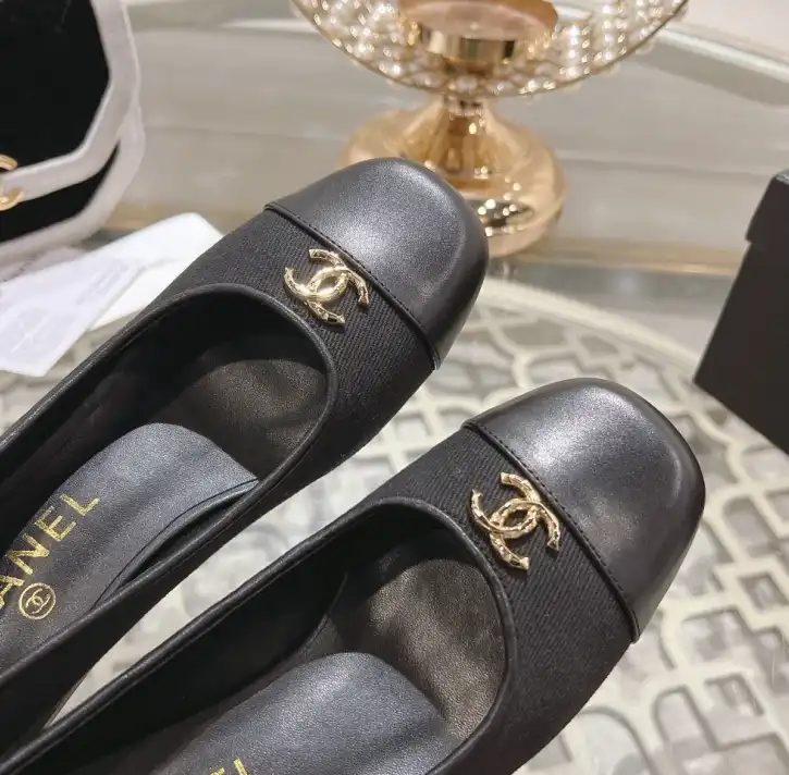 hype Chanel High Heels