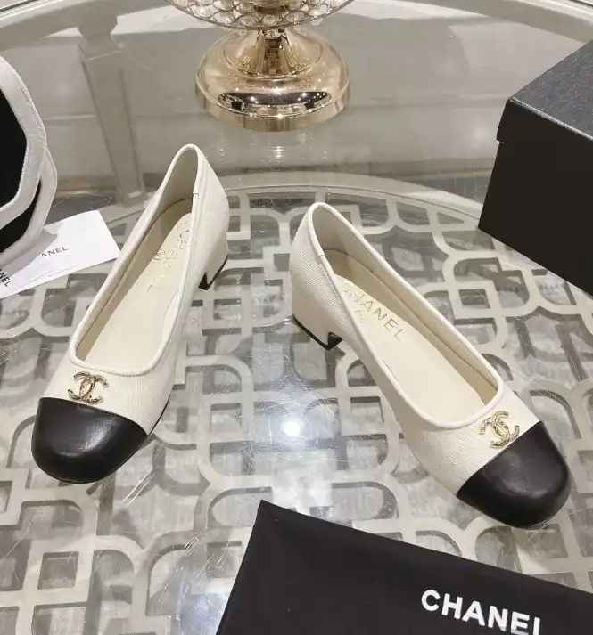 hype Chanel High Heels