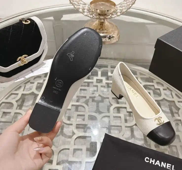 hype Chanel High Heels