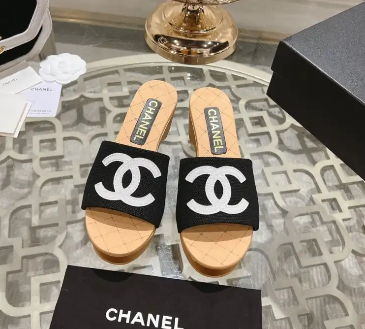 hype Chanel Slippers