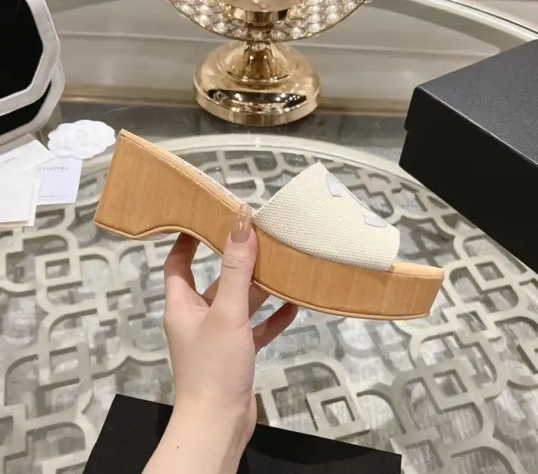 hype Chanel Slippers