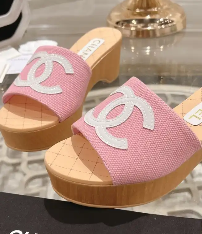 hype Chanel Slippers