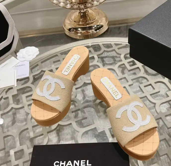 hype Chanel Slippers